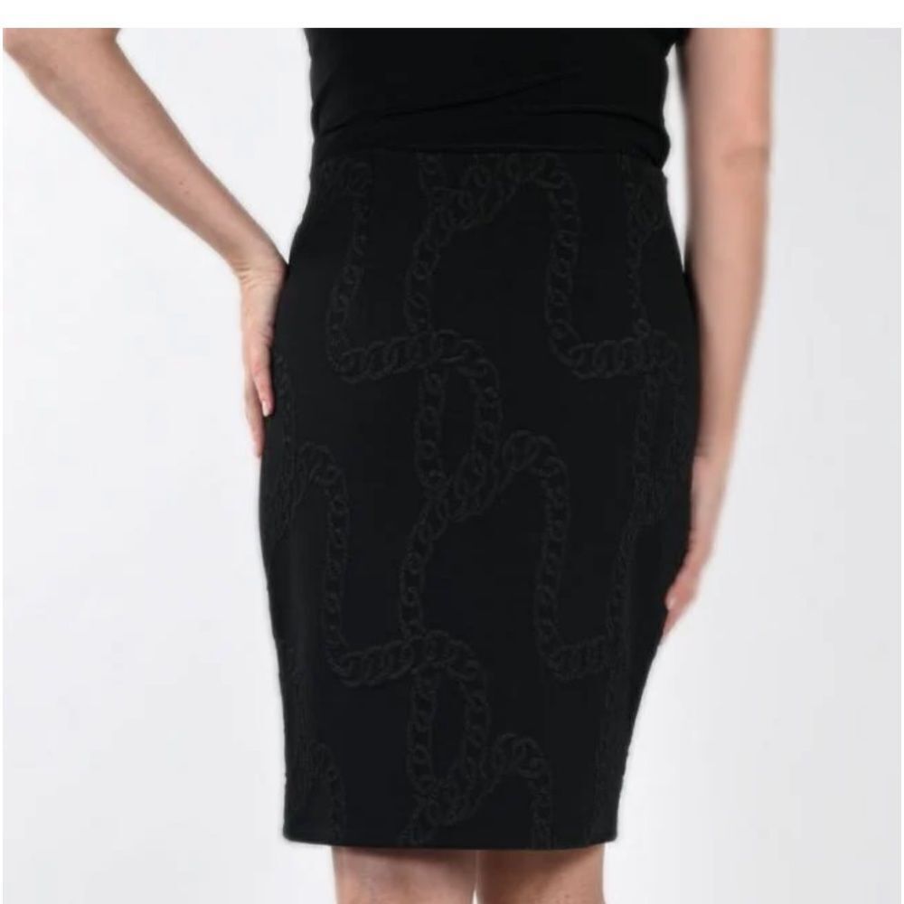 FRANK LYMAN BLACK KNIT SKIRT SZ 18 NWT IN PACKAGING‎